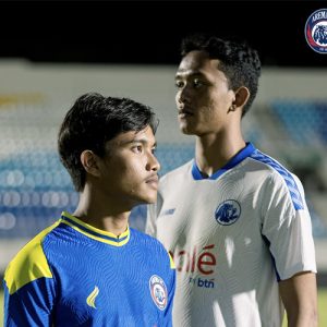 Arema FC vs Oxford United: Jadwal, Link Streaming, dan Preview Pertandingan Malam Ini
